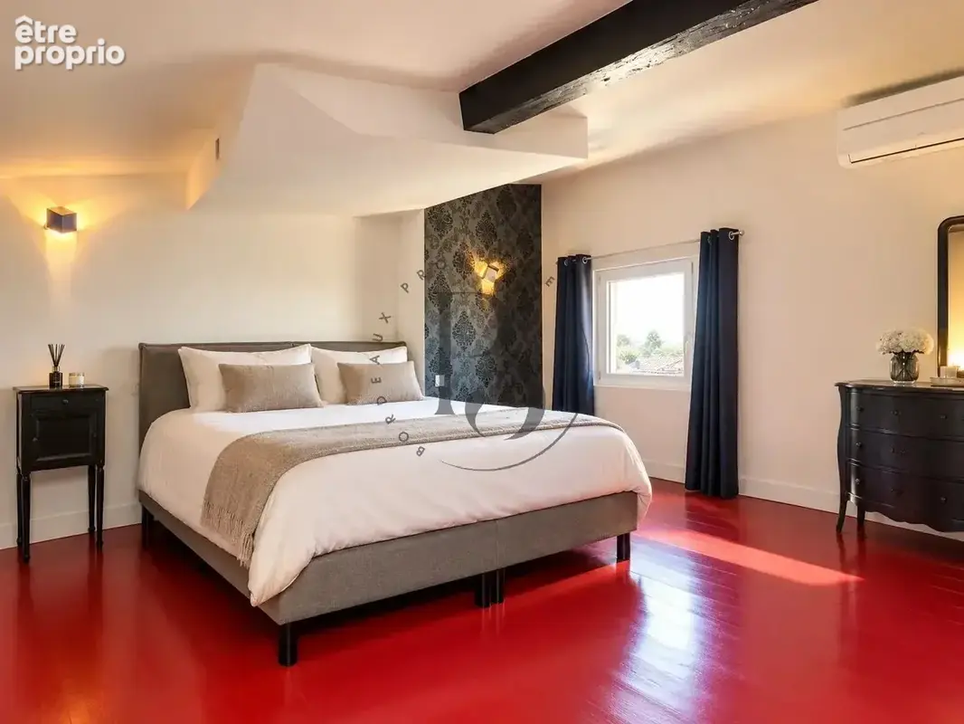 Libourne - appartement t2 de 80m2 alliant elegance contemporaine et charme de l'ancien - photo 8