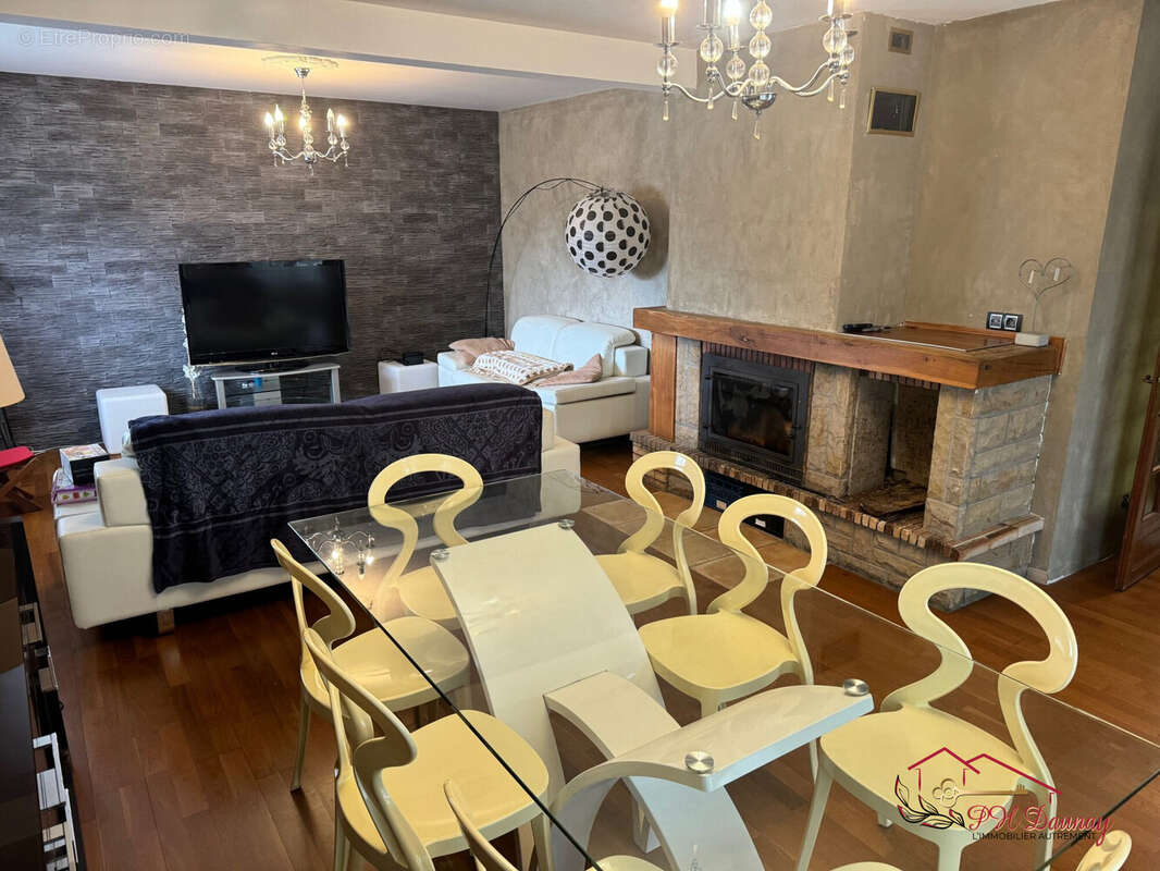 Maison à SEBAZAC-CONCOURES