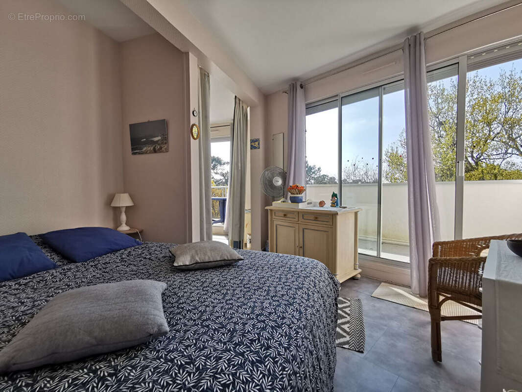 Appartement à VAUX-SUR-MER