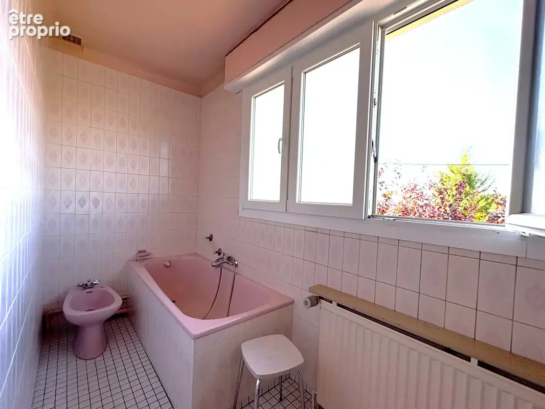 Maison - 108m2 - 6 pièces - photo 9