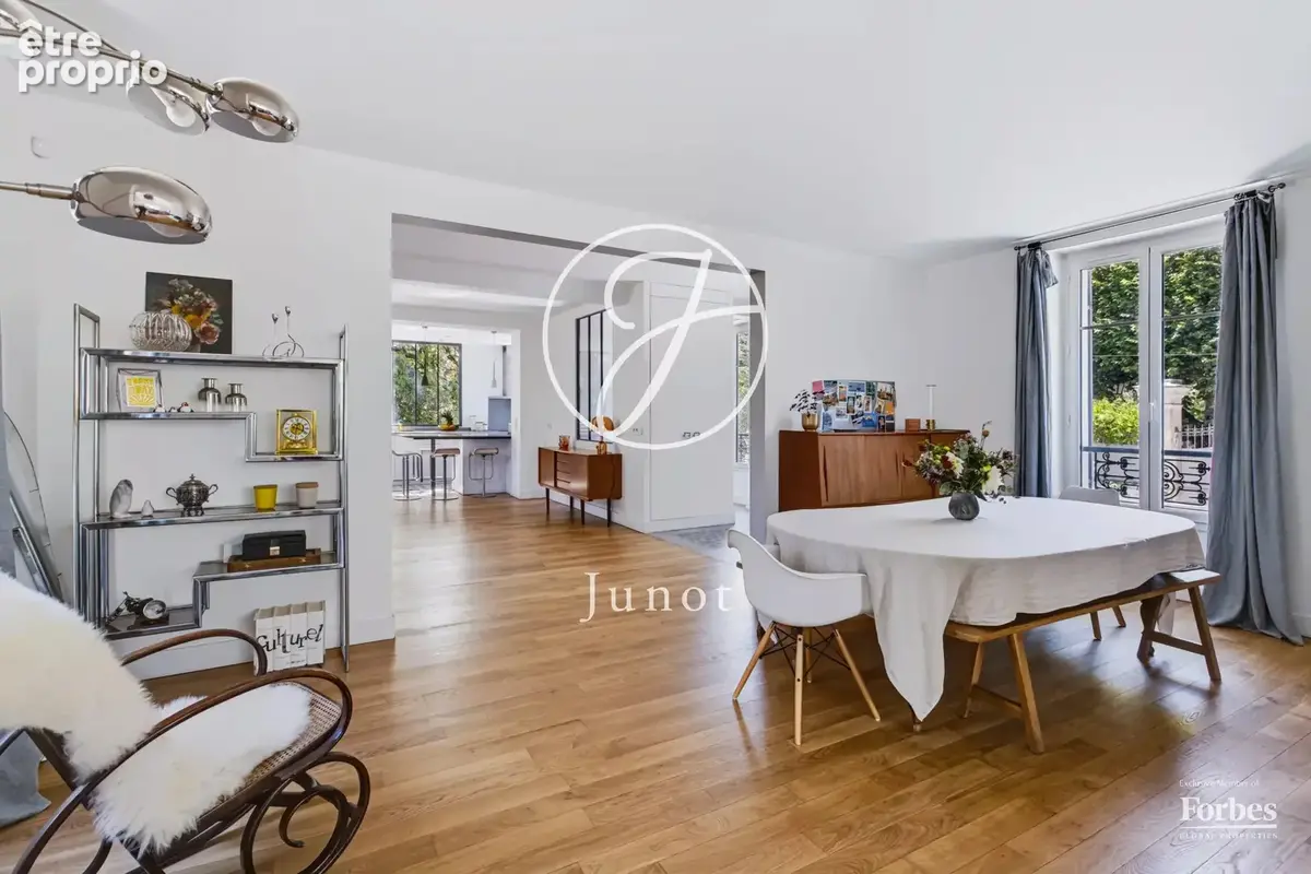 Le Vésinet - CENTRE / IBIS - Maison - 5 chambres - 227m² - Terrain 1298m² - photo 6