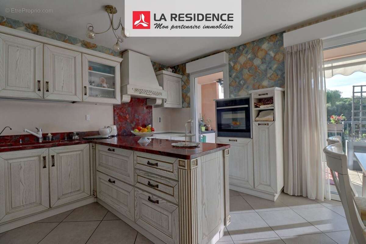 Appartement à FREJUS