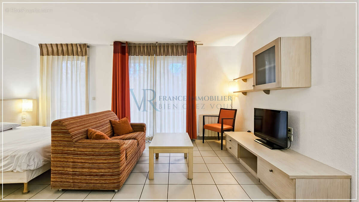 Studio meublé avec balcon et parking sous-sol - photo 5