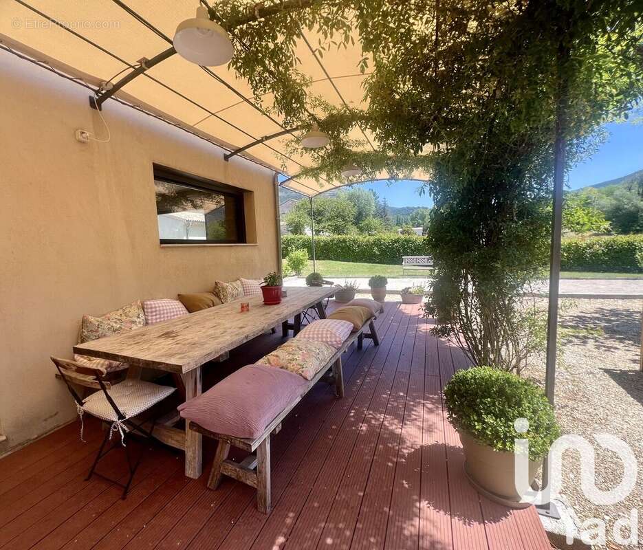 Photo 3 - Maison à LA ROQUE-ESCLAPON