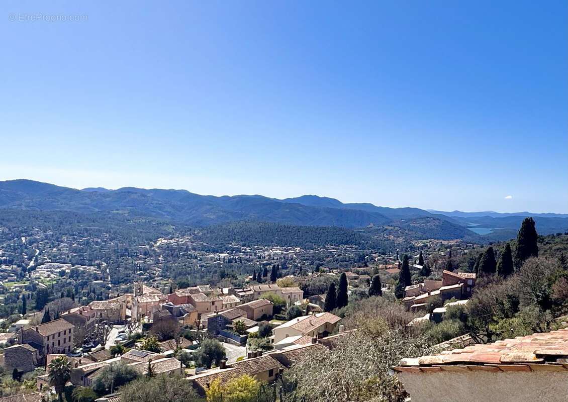 Maison à SPERACEDES