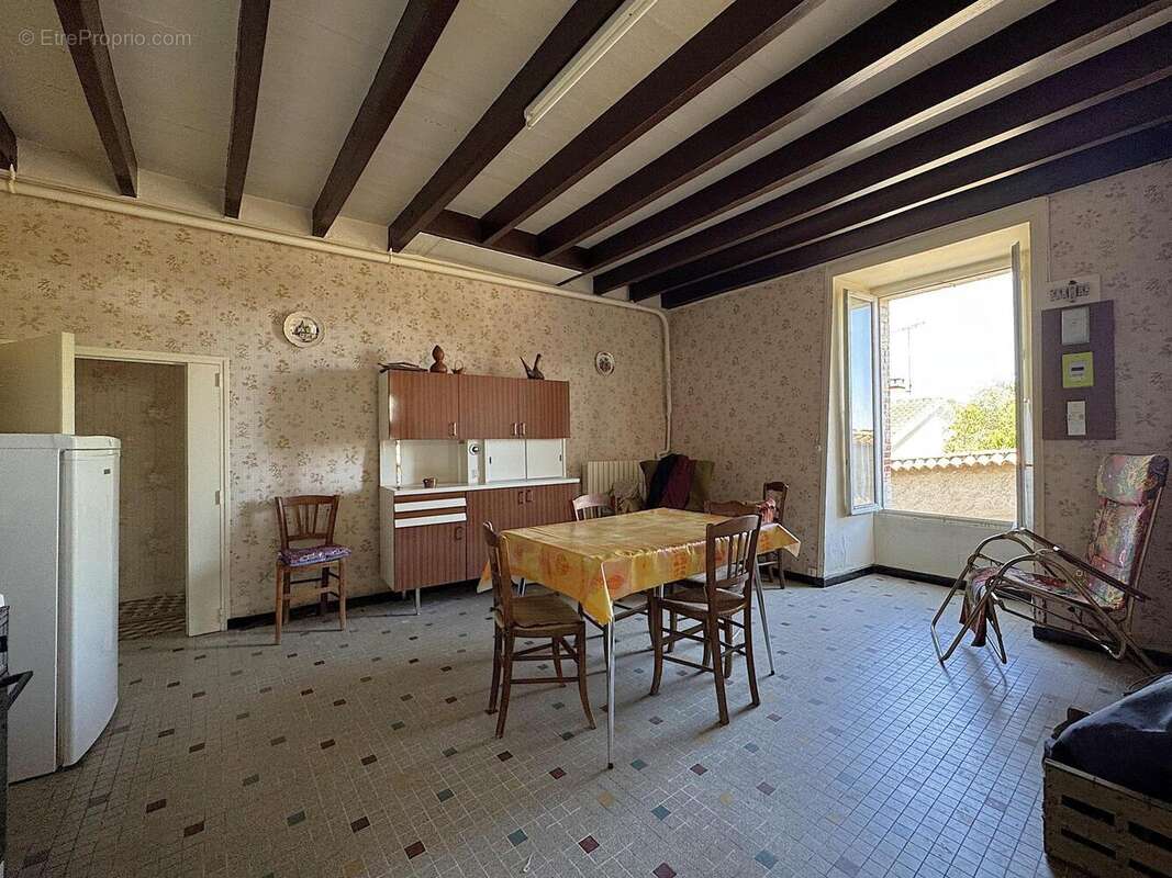 Maison 102 m² à Saint-Jacques-De-Thouars  - photo 10