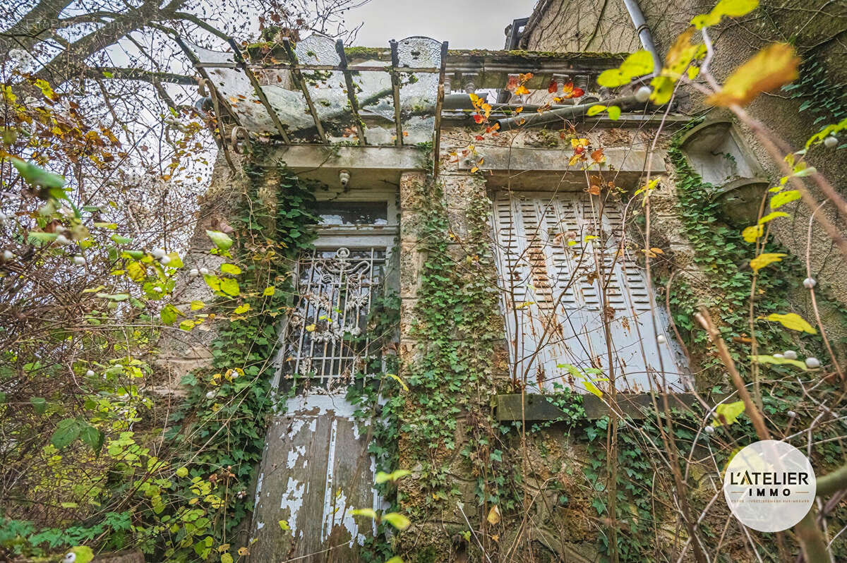 Maison à CHIGNY-LES-ROSES