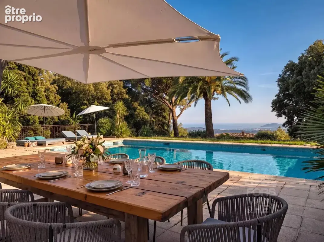 Grasse : Villa provençale de standing avec vue panoramique sur la Méditerranée - photo 3