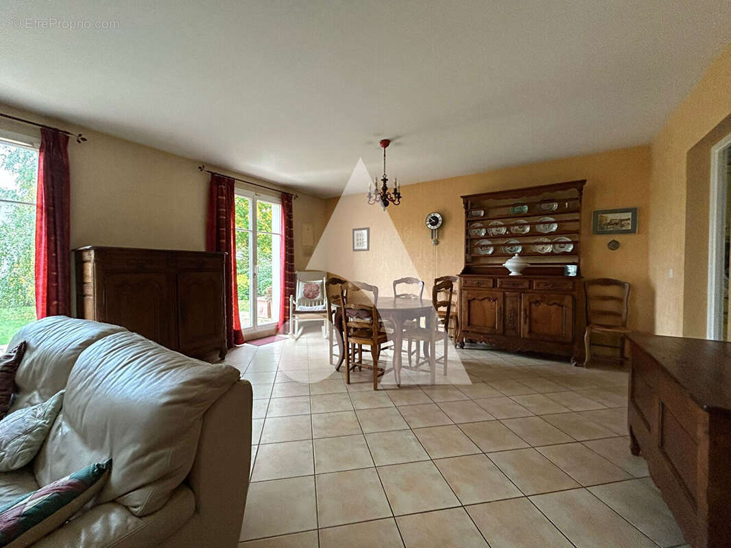 Maison à SAINT-GERMAIN-SUR-MORIN