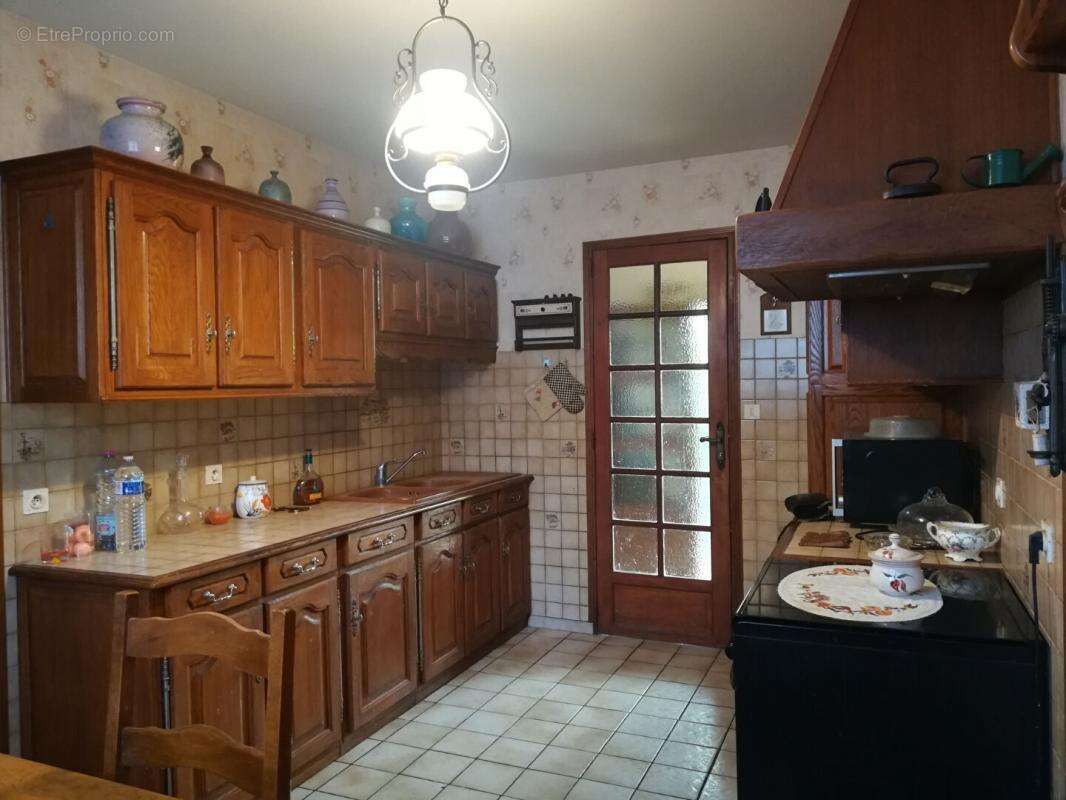 Maison à PIERRES