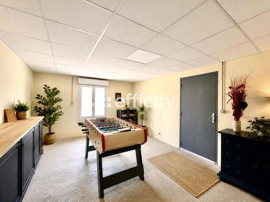 Maison 122 m² à Muret-Et-Crouttes  - photo 6