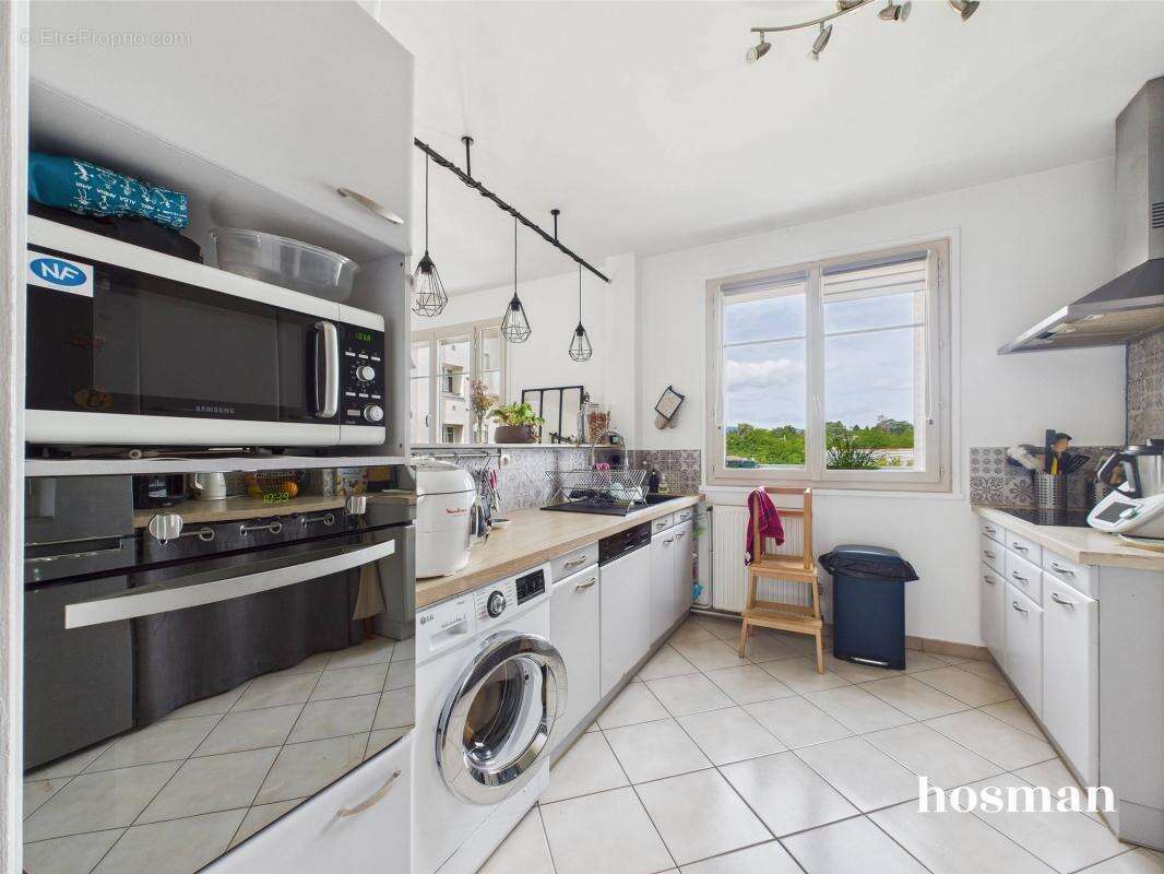 Appartement à TASSIN-LA-DEMI-LUNE