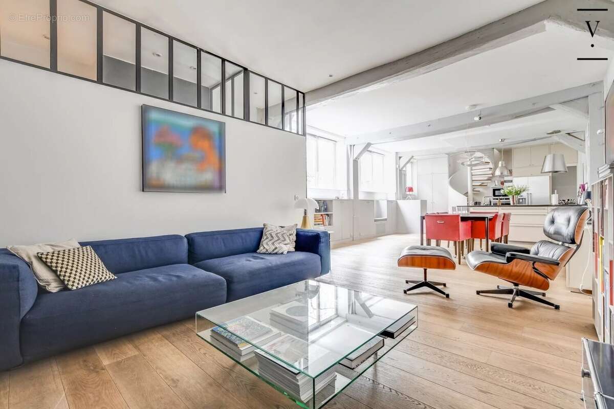 Appartement à PARIS-11E