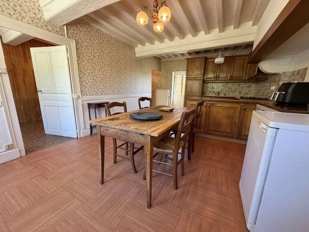 Maison à ARLEUF