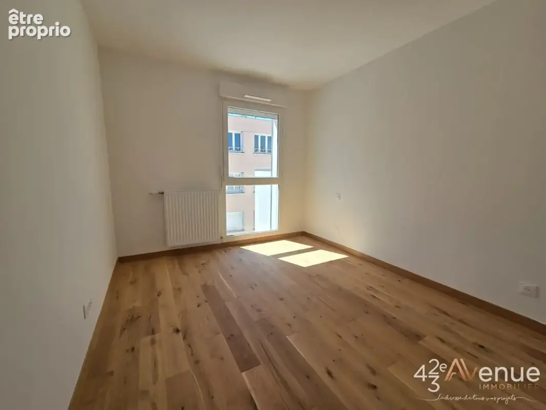 Appartement 4 pièces 80 m² à vendre à Saint-Etienne (42000) - photo 6