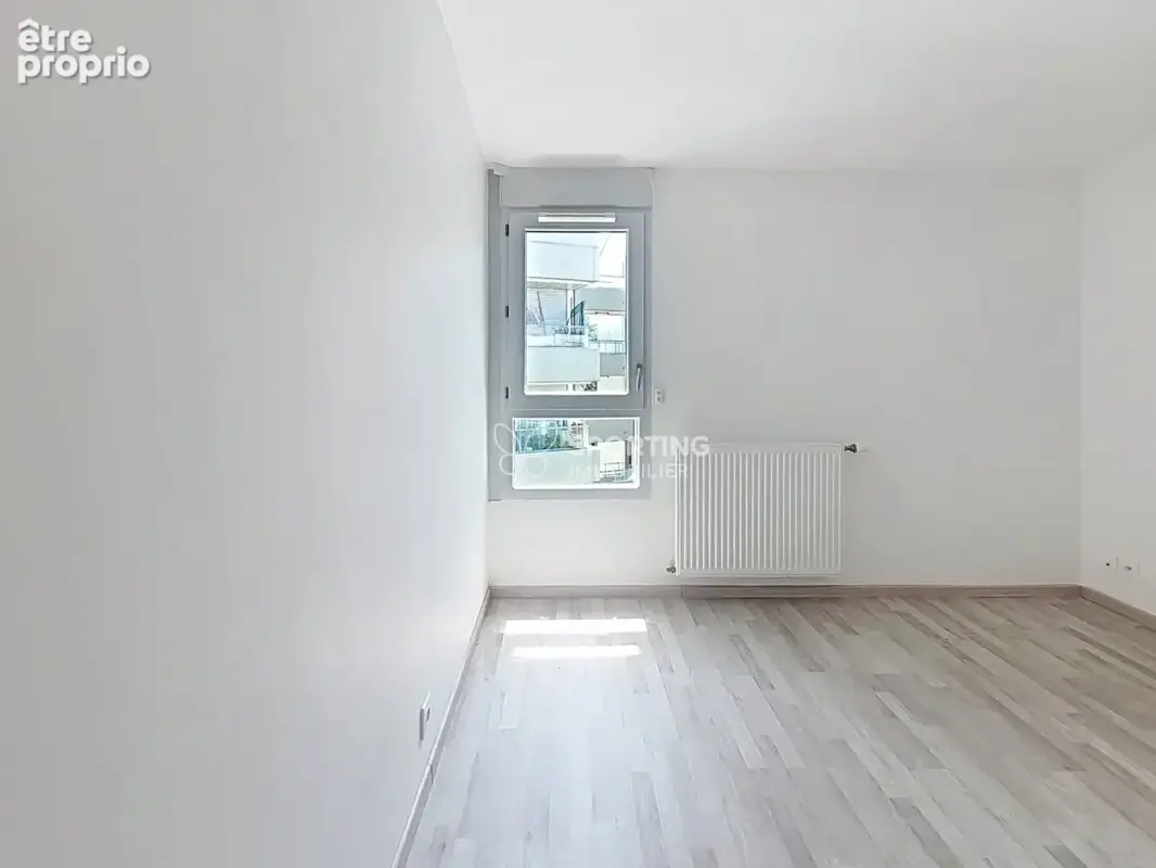 Comme une maison sur le toit : T4 avec terrasse 20 m² à Cenon bas + parking et cave - photo 9