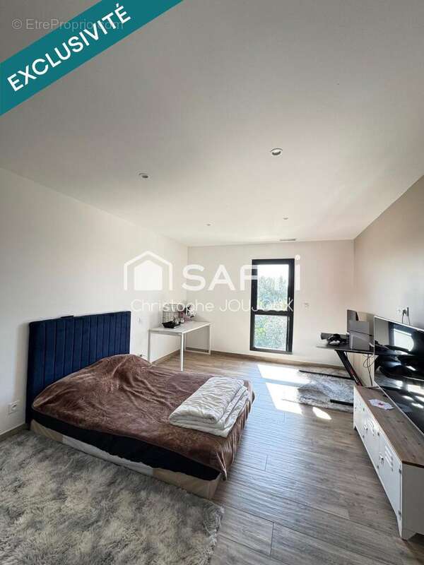 Photo 7 - Maison à NIMES