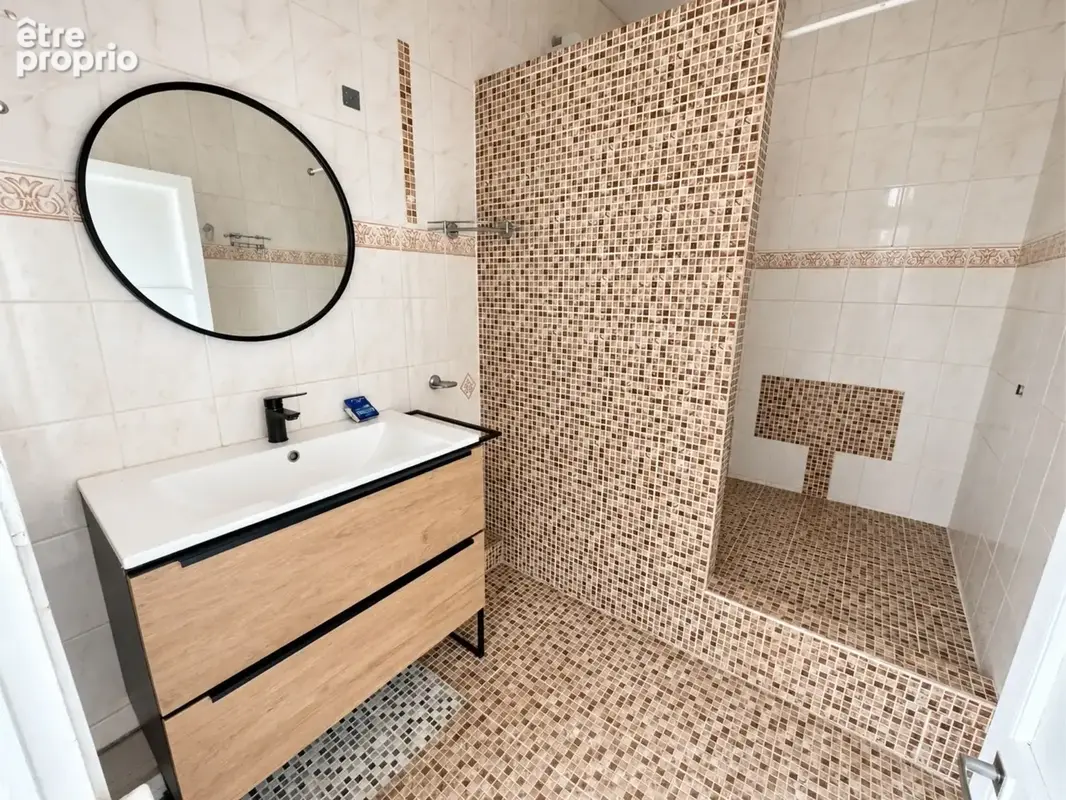Maison 8 pièces 150 m² à vendre à Saint-Denis (97400) - photo 8
