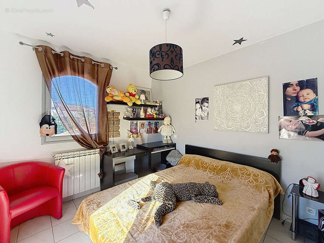 Maison à MARSEILLE-9E