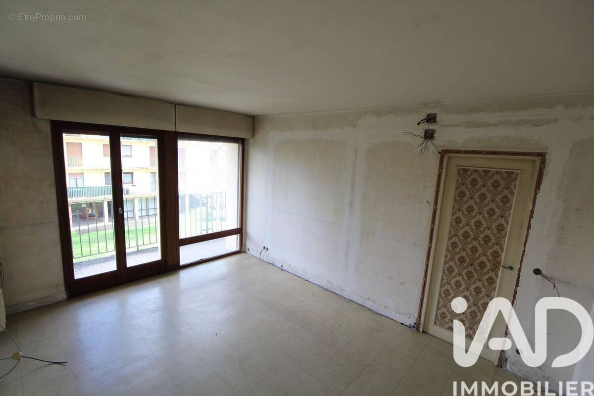 Photo 1 - Appartement à LE PLESSIS-BOUCHARD