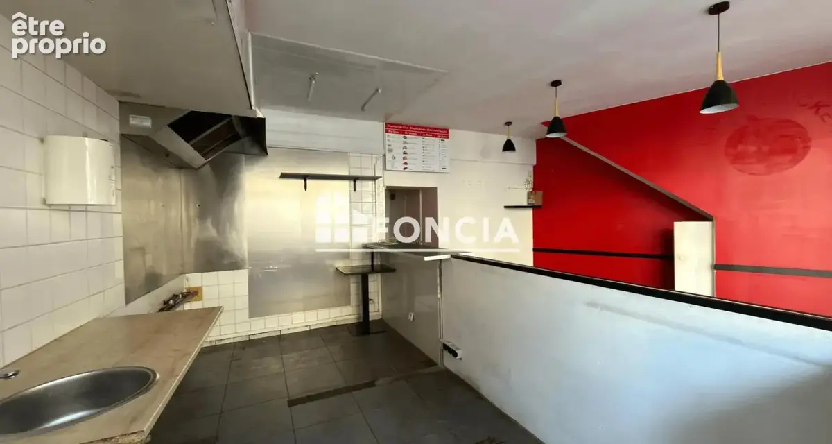 Local commercial équipé restauration – 33 m² + cave – Rodez - Saint-Cyrice - photo 2