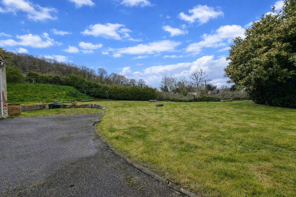 Maison à LILLEBONNE