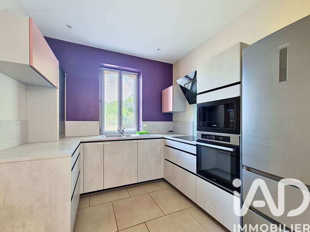 Maison 119 m² à Neuilly-Le-Real  - photo 4