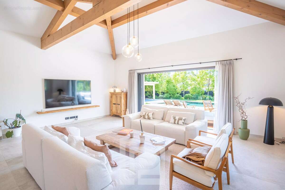Maison à MOUGINS