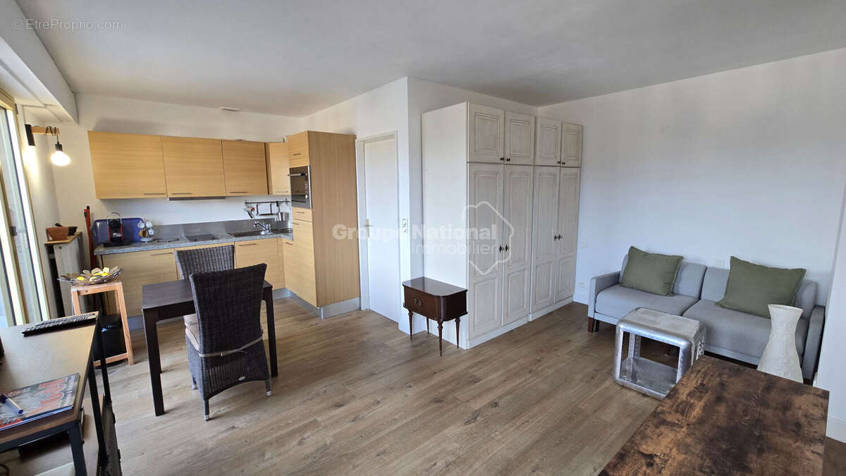 Appartement à VERSAILLES