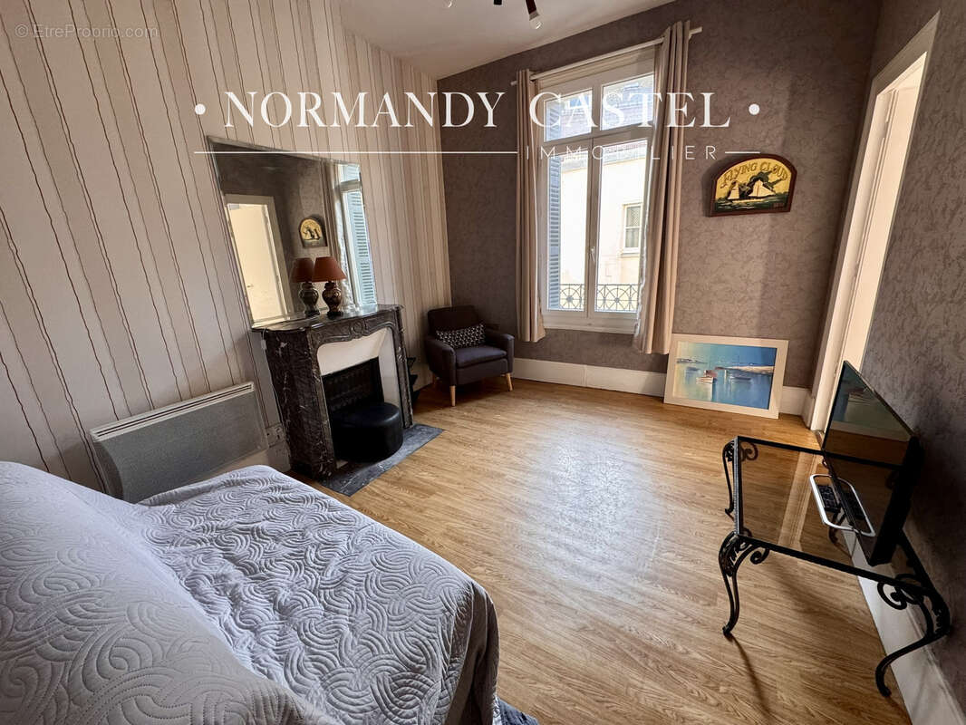 Appartement à TROUVILLE-SUR-MER