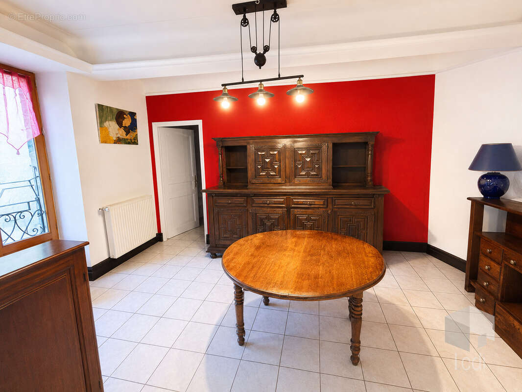 Appartement à LE TEIL
