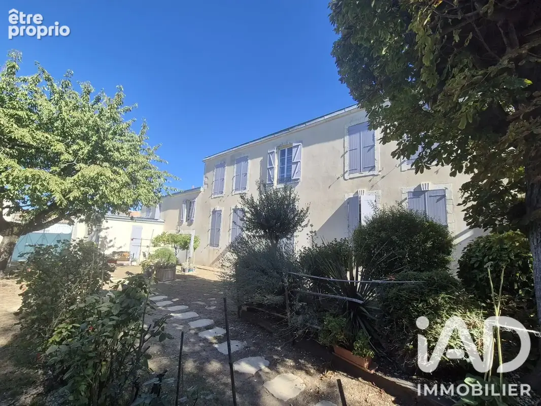 Photo 1 - Maison à BOURGNEUF