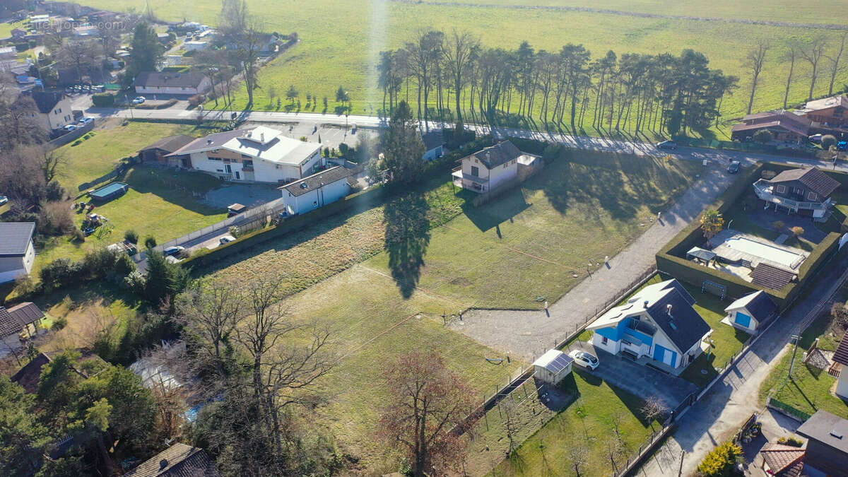 Terrain à EXCENEVEX