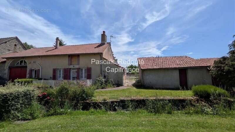 Maison de village de 5 pièces avec dépendances - photo 2