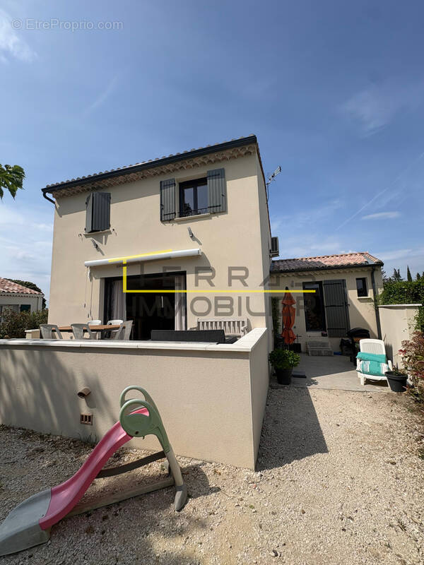 Maison à GRILLON