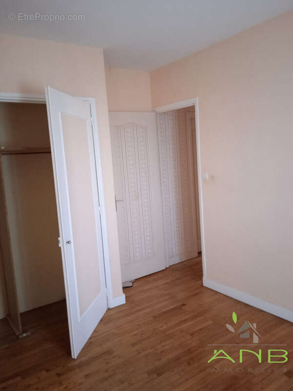 Maison à CHASSENEUIL-SUR-BONNIEURE