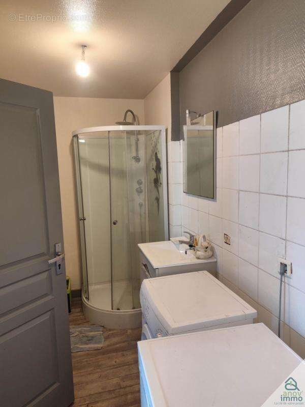 Appartement à SAINT-JUNIEN