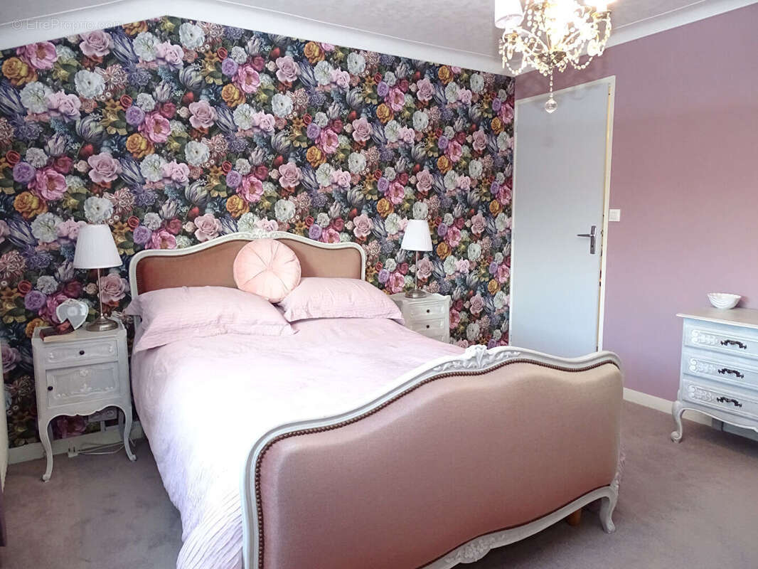 Maison à MAEL-CARHAIX