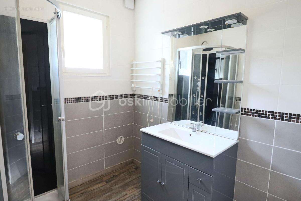 Appartement à PUSSAY