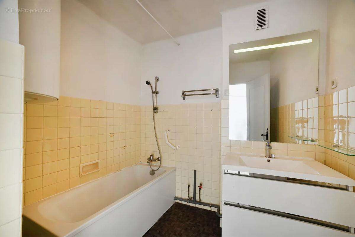 Charmant 3 pièces avec balcon au dernier étage à Avignon - photo 20