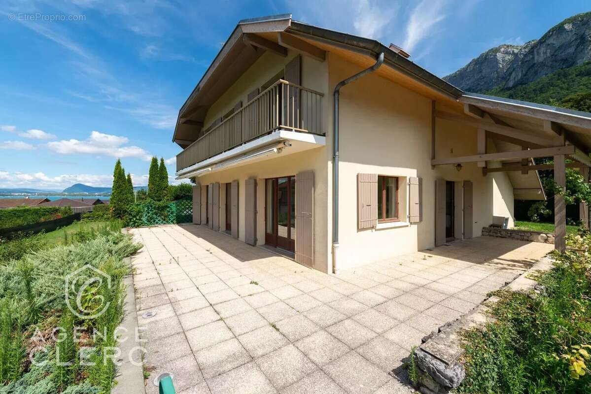 Maison à VEYRIER-DU-LAC