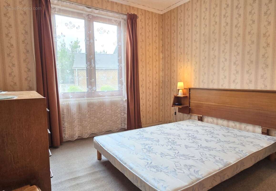 Maison 82 m² à Sarcus  - photo 7