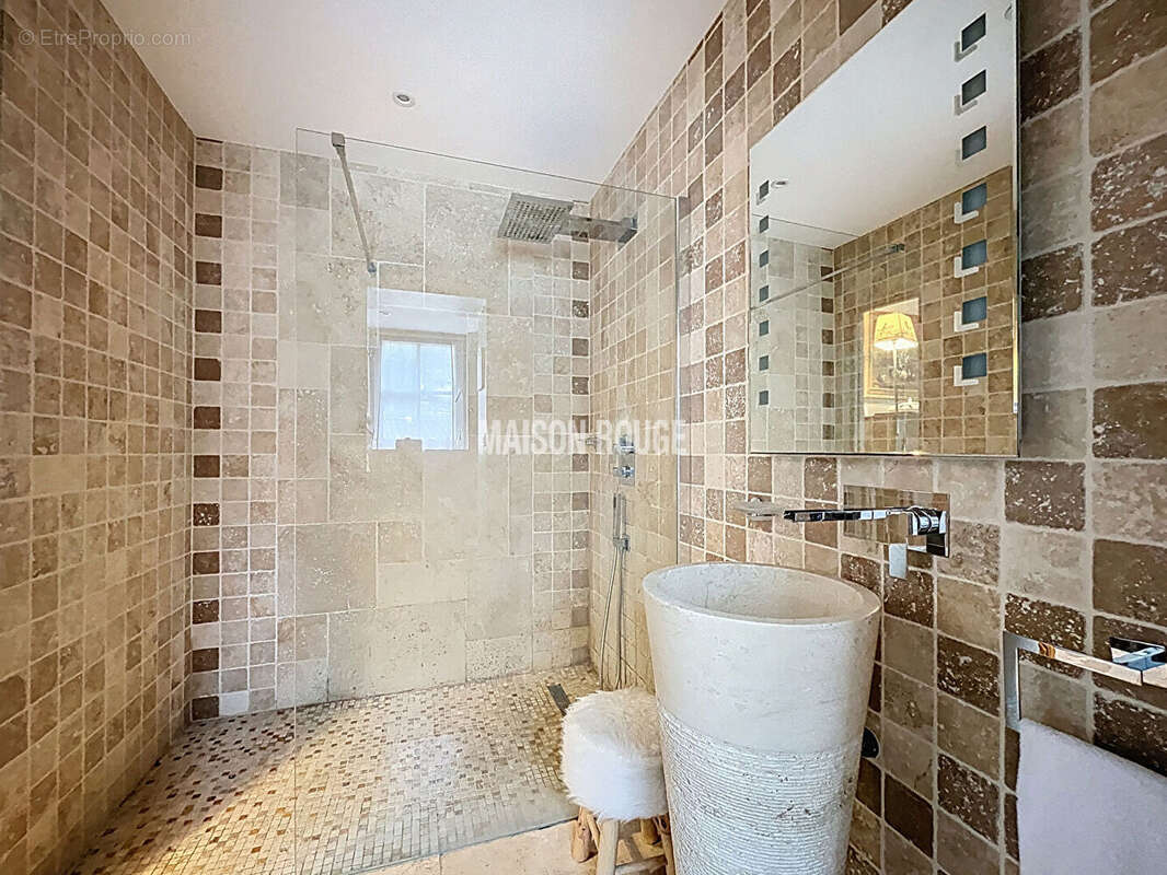 Maison à DOL-DE-BRETAGNE