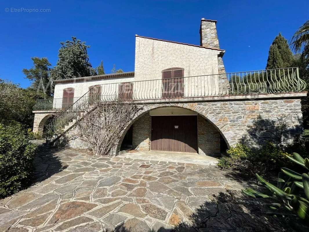 Maison à LA CROIX-VALMER