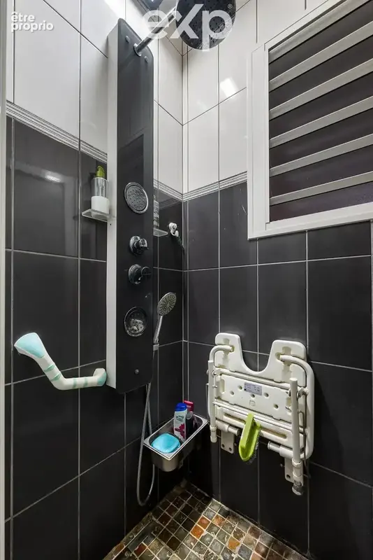 Maison 6 pièces 197 m² à vendre à Saint-Joseph (97480) - photo 7