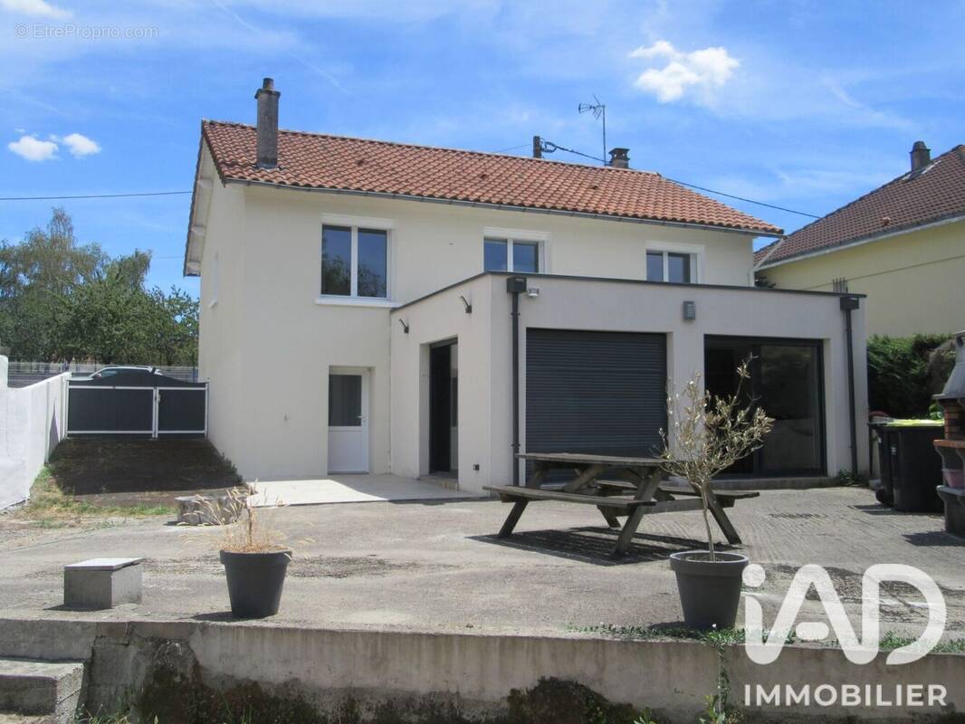 Photo 1 - Maison à MONCOUTANT