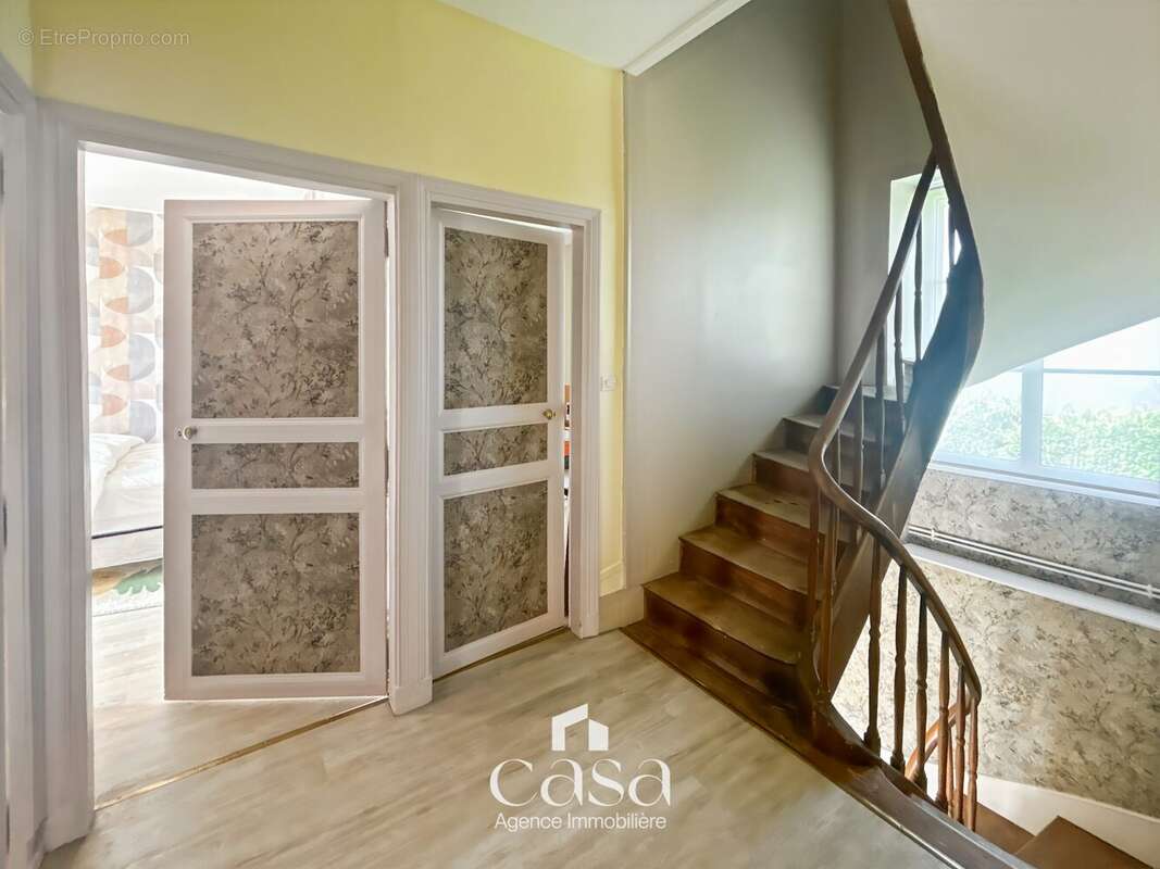 Maison à MOULINS-SUR-ORNE