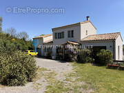Maison à SAINT-GINEIS-EN-COIRON
