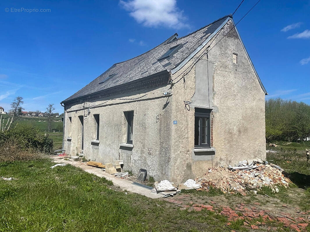 Maison à TUPIGNY