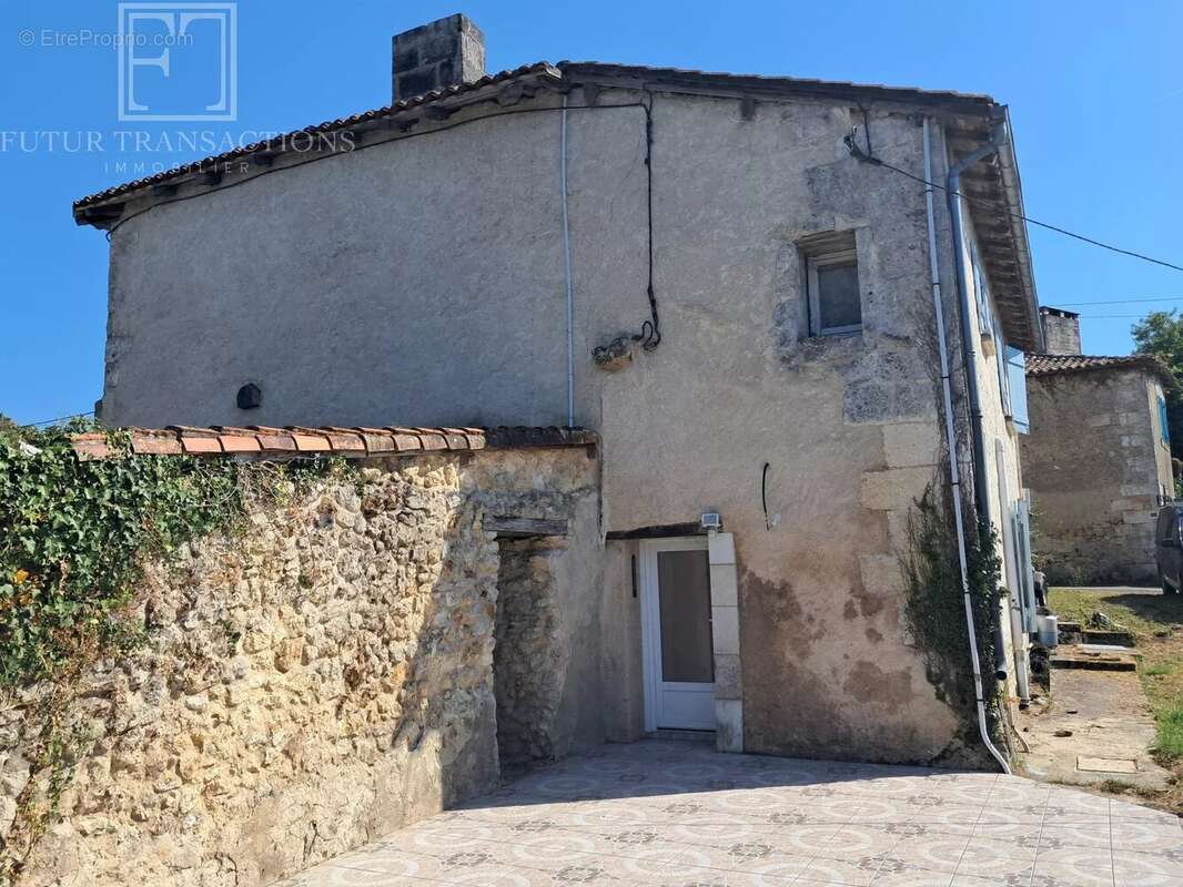 Maison à MAREUIL